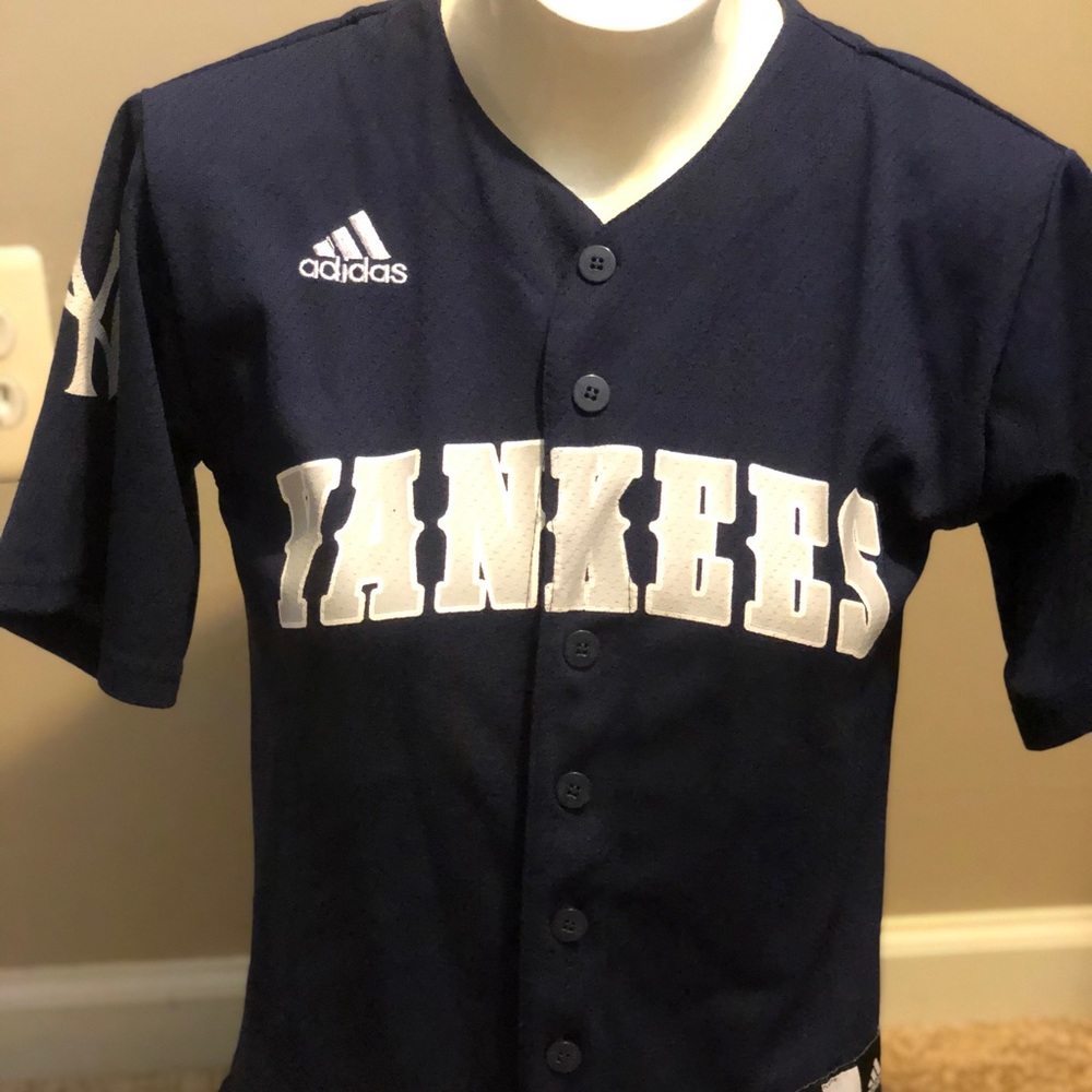Yankees Adidas Medium jersey kids